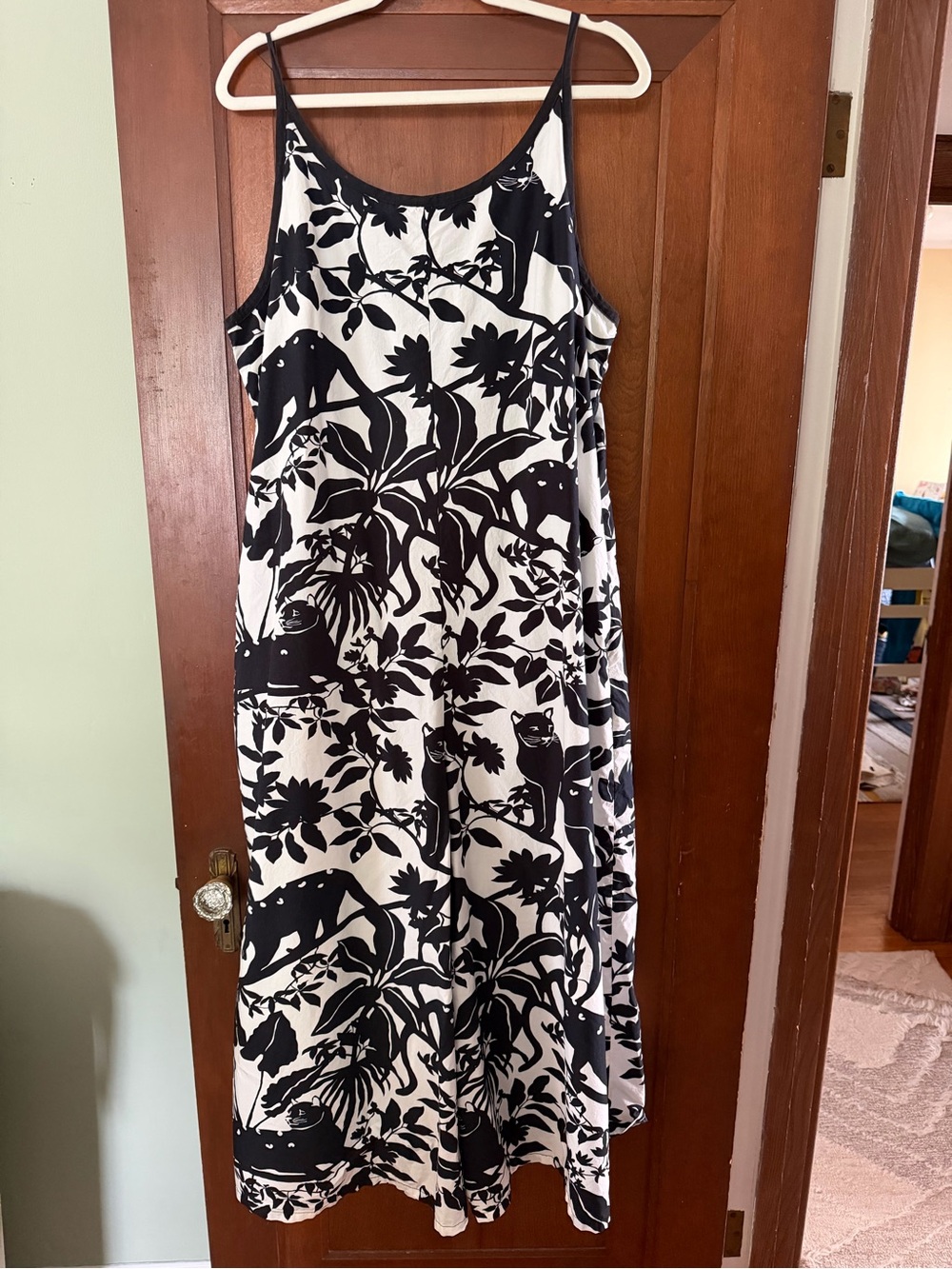 Black & White Floral Print Spaghetti Strap romper